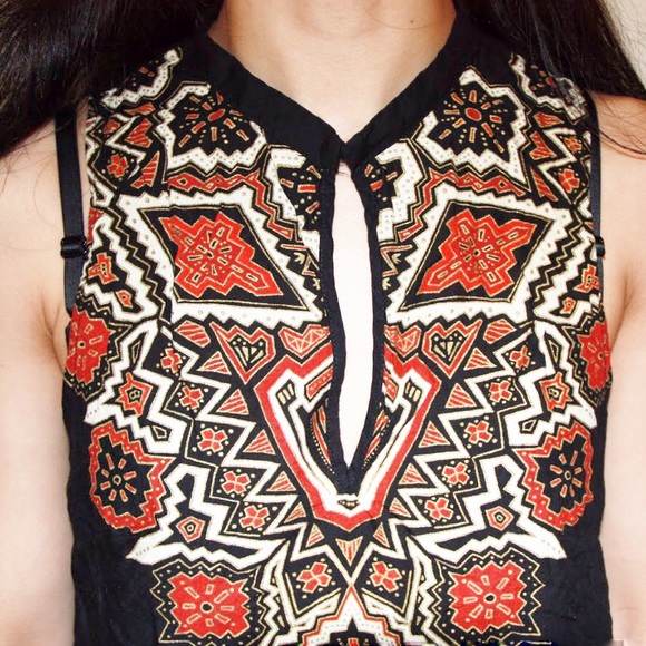 💎 H&M versatile ethnic boho tribal accent blouse - Picture 3 of 8